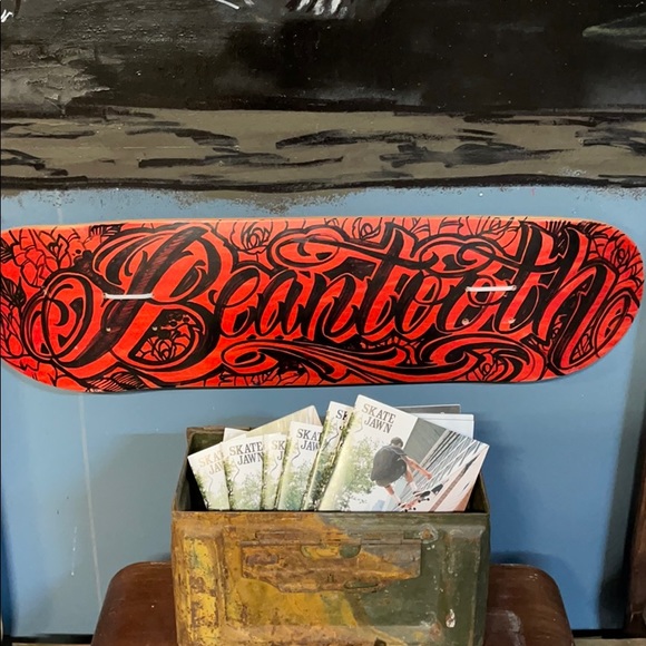 Profile Picture of Beantooth Skate shop (@beantoothskates) on Poshmark