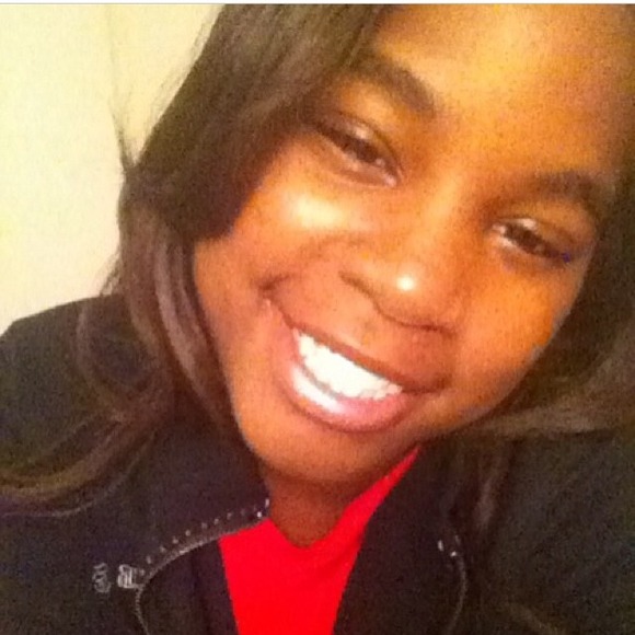 Profile Picture of Dannetta Wright (@dannetta11) on Poshmark