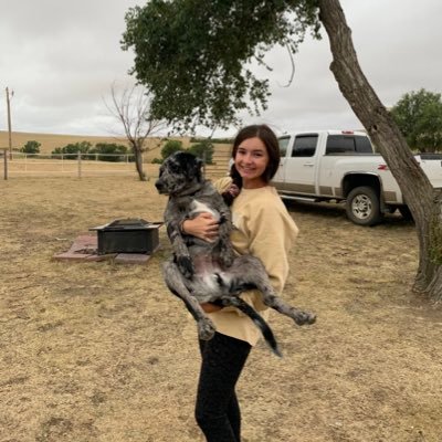 Profile Picture of McKenzie Chappell (@kenziechappell) on Twitter