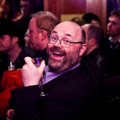 Profile Picture of Derek Mitchell (@sideburns1970) on Twitter