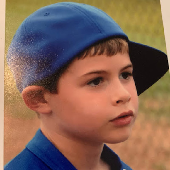 Profile Picture of Samuel Calleros (@scalleros2006) on Poshmark