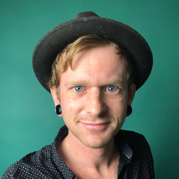 Profile Picture of Tyler Sutter (@20pennytyler) on Poshmark