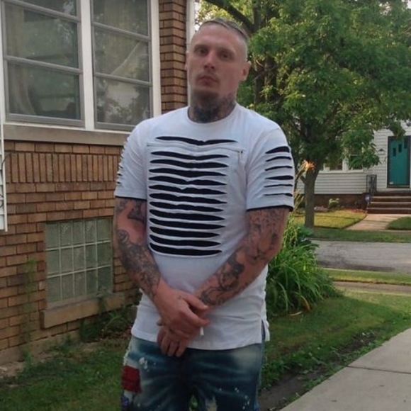 Profile Picture of Joey Schmidt sr. (@clevelandslim21) on Poshmark