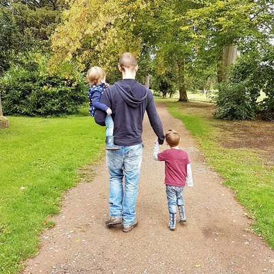 Profile Picture of Matthew Duggins (@daddy_cooksfood) on Twitter