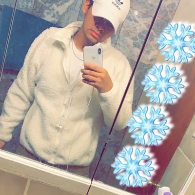 Profile Picture of Chris (@HiddenCoinStash) on Twitter