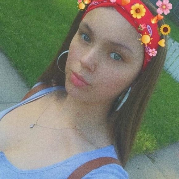 Profile Picture of Borahb Wolfee (@borahbwolfee) on Poshmark