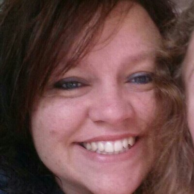 Profile Picture of April Saunders (@antsaund) on Twitter