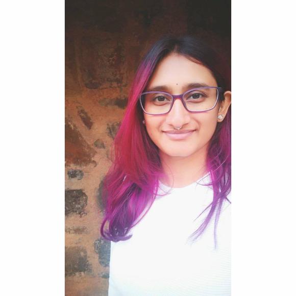 Profile Picture of Yamini Shanth kumar (@yaminisk) on Poshmark