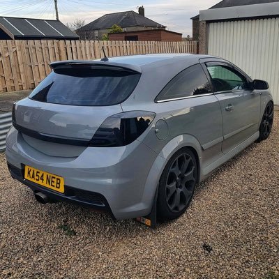 Profile Picture of Jodie (@JodieLadd234) on Twitter