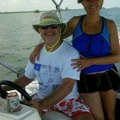 Profile Picture of Barbara Scully (@barbieg1952) on Twitter