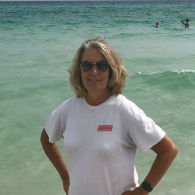 Profile Picture of Trish King (@trishking31) on Twitter