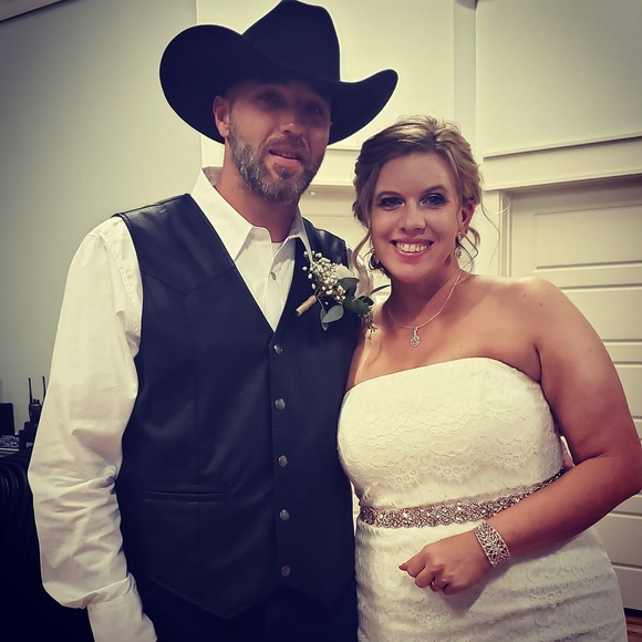 Profile Picture of Jessica Renfro (@jessica_renfro) on Poshmark