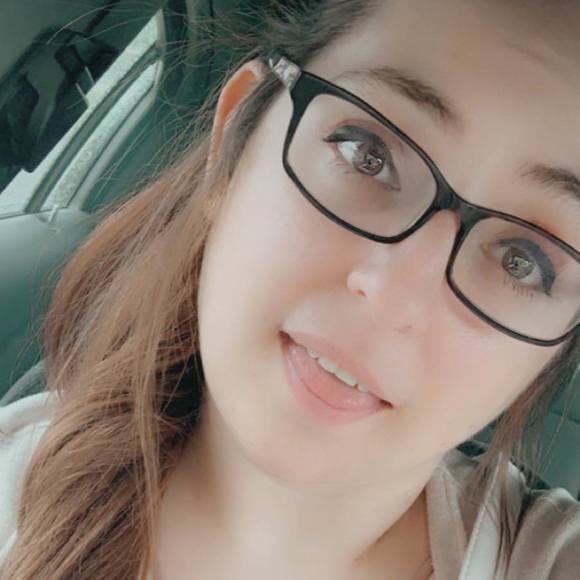Profile Picture of Trinity Lappin (@tal1791) on Poshmark