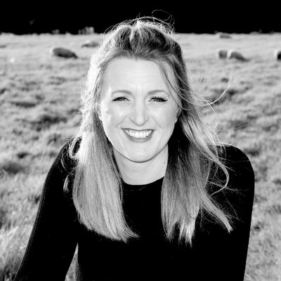 Profile Picture of Vashti Hardy (@vashti_hardy) on Twitter