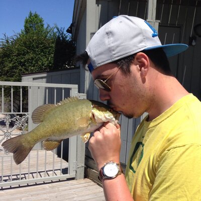 Profile Picture of Drew Bowden (@BrewDowden) on Twitter