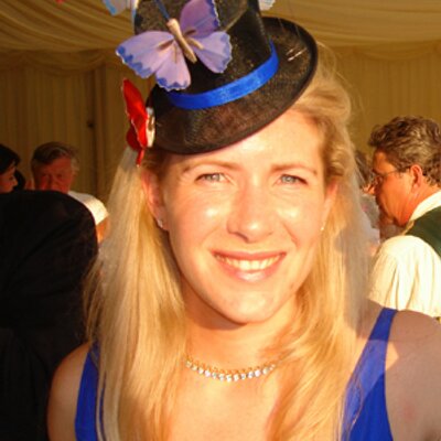 Profile Picture of Helen Park-Weir (@HelenParkWeir) on Twitter