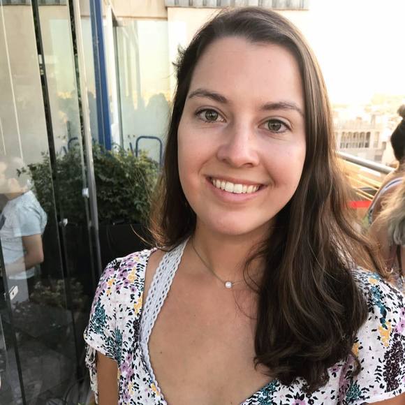 Rebecca Ravitz - Poshmark Profile Picture of Rebecca Ravitz (@beccaravitz) on Poshmark