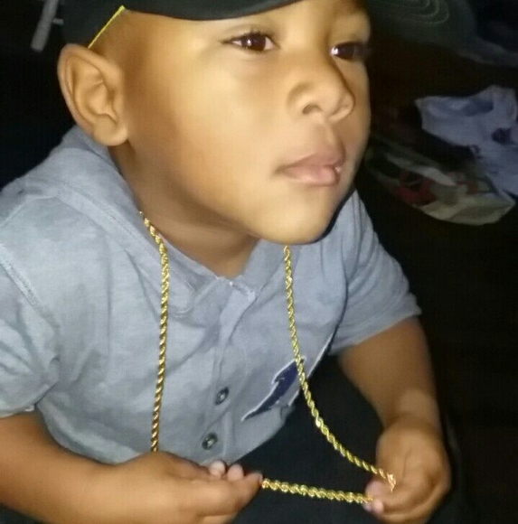 Profile Picture of Josh Brokaw (@cjmfl18) on Poshmark