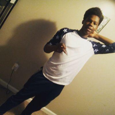 Profile Picture of Calvin Toomer (@pt_csavage45) on Twitter