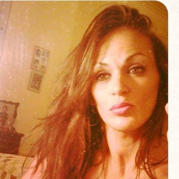 Profile Picture of Lindsey Lidberg (@82jazzlin) on Poshmark