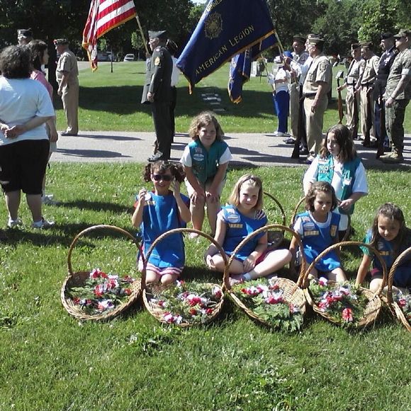 Profile Picture of Bobbie rae Benson (@gythhhh) on Poshmark