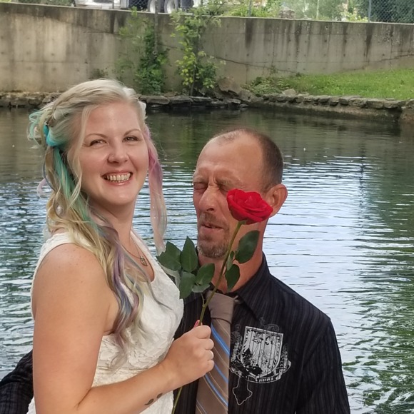 Profile Picture of Kim Marlow (@marlowkim) on Poshmark