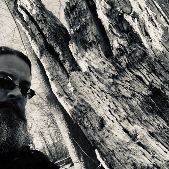 Profile Picture of Steven Parola (@steevz123) on Poshmark