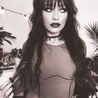 Profile Picture of Tawny Michelle Tarology 🥀 (@michelle_tawny) on Twitter