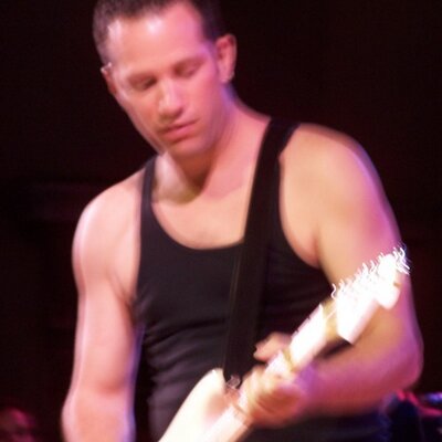 Profile Picture of Bruce McDaniel (@brucemcdaniel) on Twitter