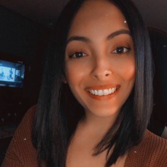 Profile Picture of Dominique Del gaudio (@dominiquedel575) on Poshmark