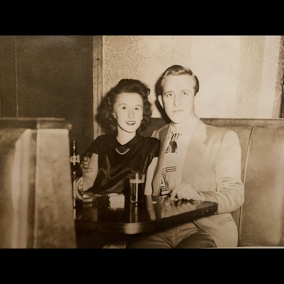 Profile Picture of Patricia Feaster (@feastep) on Poshmark