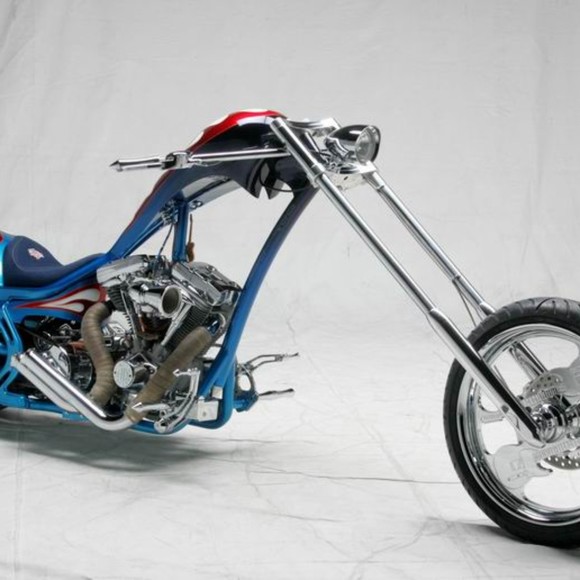 Profile Picture of Cody Benjamin (@cody771975) on Poshmark