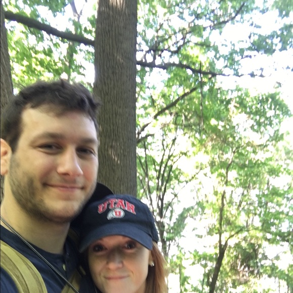 Profile Picture of Chris Giannios (@cgiannios) on Poshmark