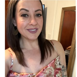 Profile Picture of Veronica Christenson (@_veronica_rose_) on Instagram