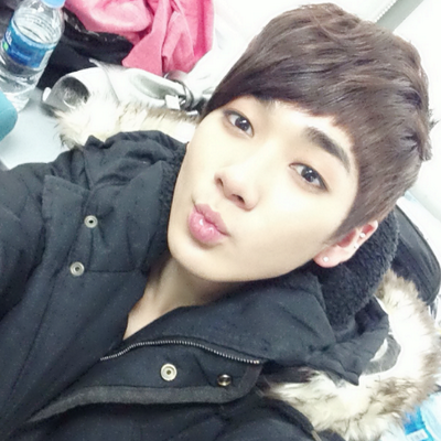 Profile Picture of AlienLOVEVIPARMYEEL (@MarceKwakKim) on Twitter