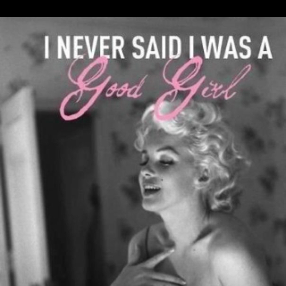 Profile Picture of Teresa Hatfield (@teresa_hatfield) on Poshmark