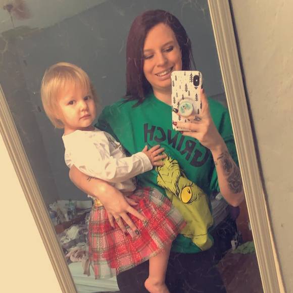 Profile Picture of Jade Chavez (@jaders2798) on Poshmark