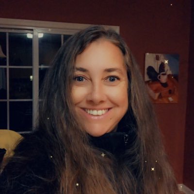 Profile Picture of Kristin Lane (@krisgotta) on Twitter