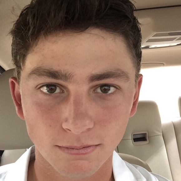 Profile Picture of Roland Massimino (@rmass) on Poshmark