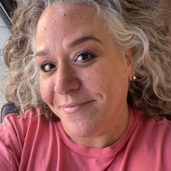 Profile Picture of Rachel Matassarin (@tillyolive) on Poshmark