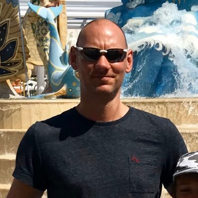 Profile Picture of Dave Elphick (@davemelphick) on Twitter