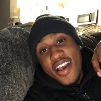 Profile Picture of Jeremy (@laceMY__kicks) on Twitter