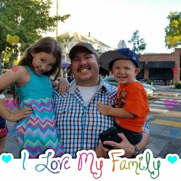 Profile Picture of Aaron Avery (@bigbear35) on Poshmark