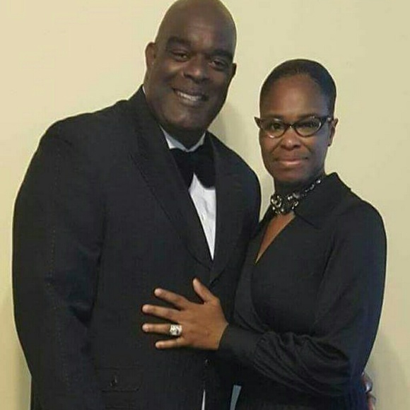 Profile Picture of Anita Snowden (@asnowden48) on Poshmark