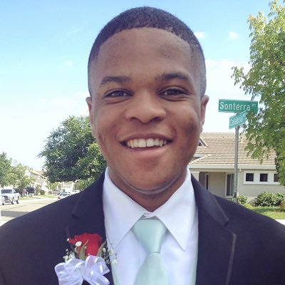 Profile Picture of Lawrence Simms (@Lboogie_24) on Twitter