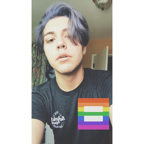 Profile Picture of Matthew Carrillo (@mattcarrillo) on Poshmark