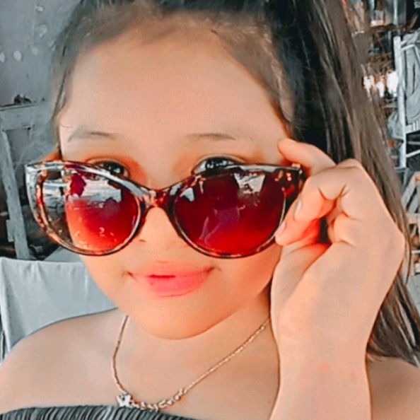 Profile Picture of user6670904631637 (@hilarytahis) on Tiktok