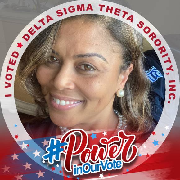 Profile Picture of Vera Esdaile (@vesdaile1418) on Poshmark