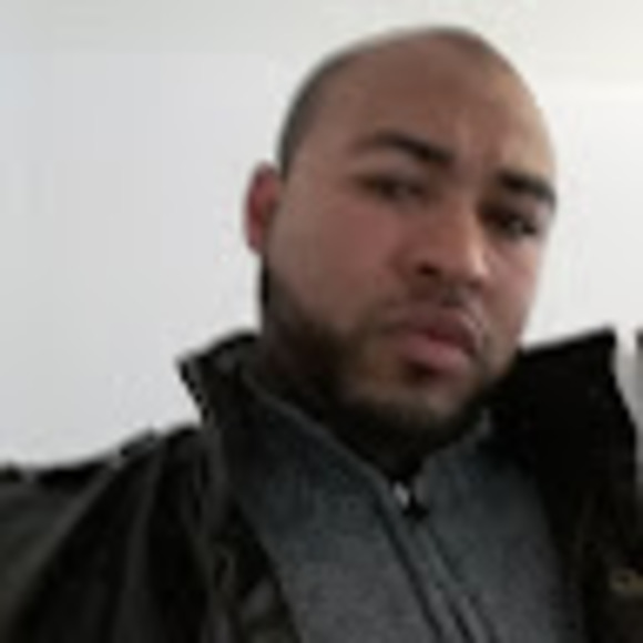Profile Picture of Samuel Ortiz (@sortiz198574) on Poshmark
