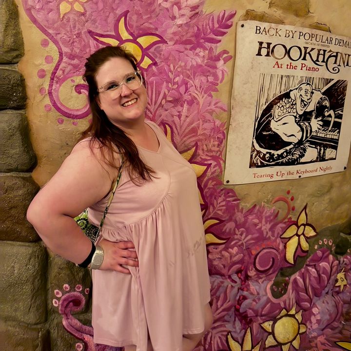 Profile Picture of caryn (@clk1093) on Tiktok